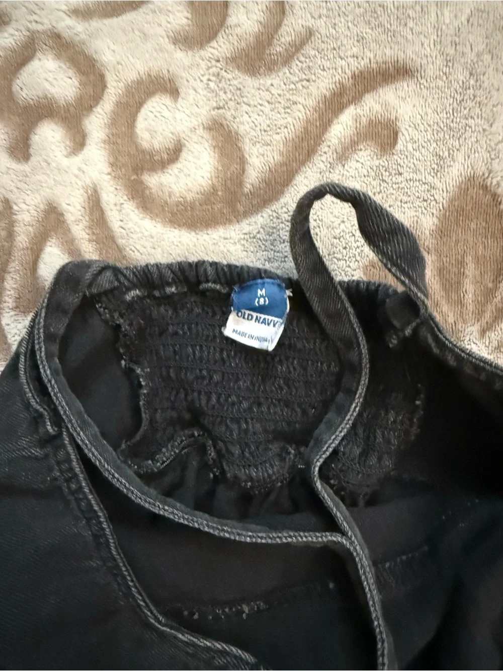 Old Navy simple black